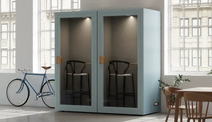 Chairs / Stools