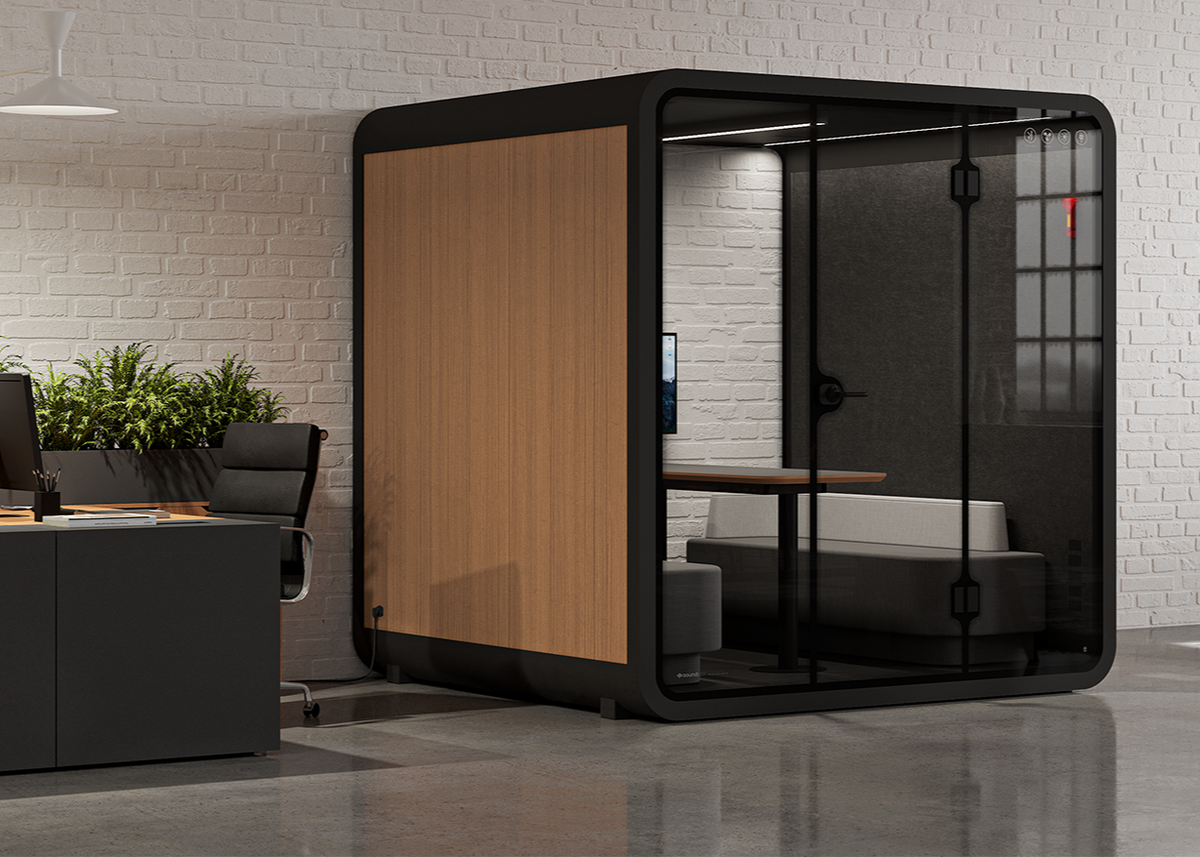 Quell Omni workspace furniture in the Clerkenwell, London showroom