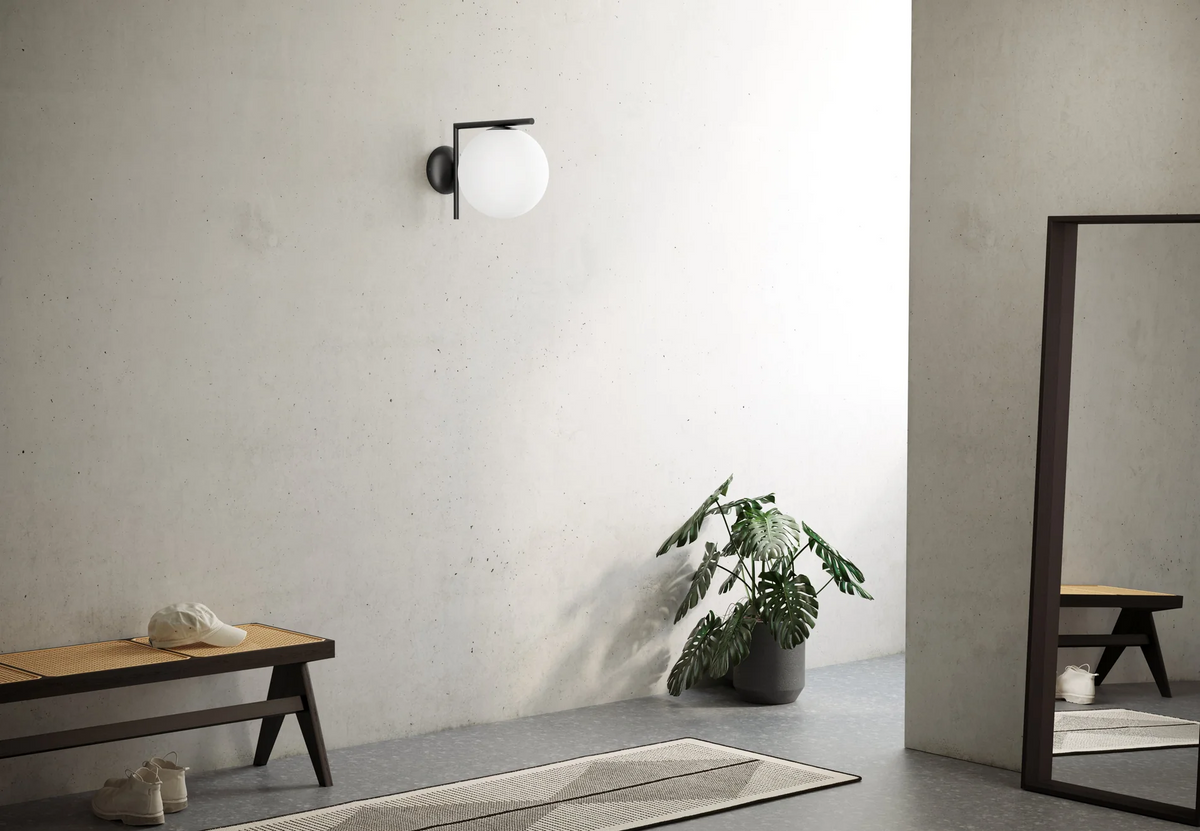 Quell Omni workspace furniture in the Clerkenwell, London showroom