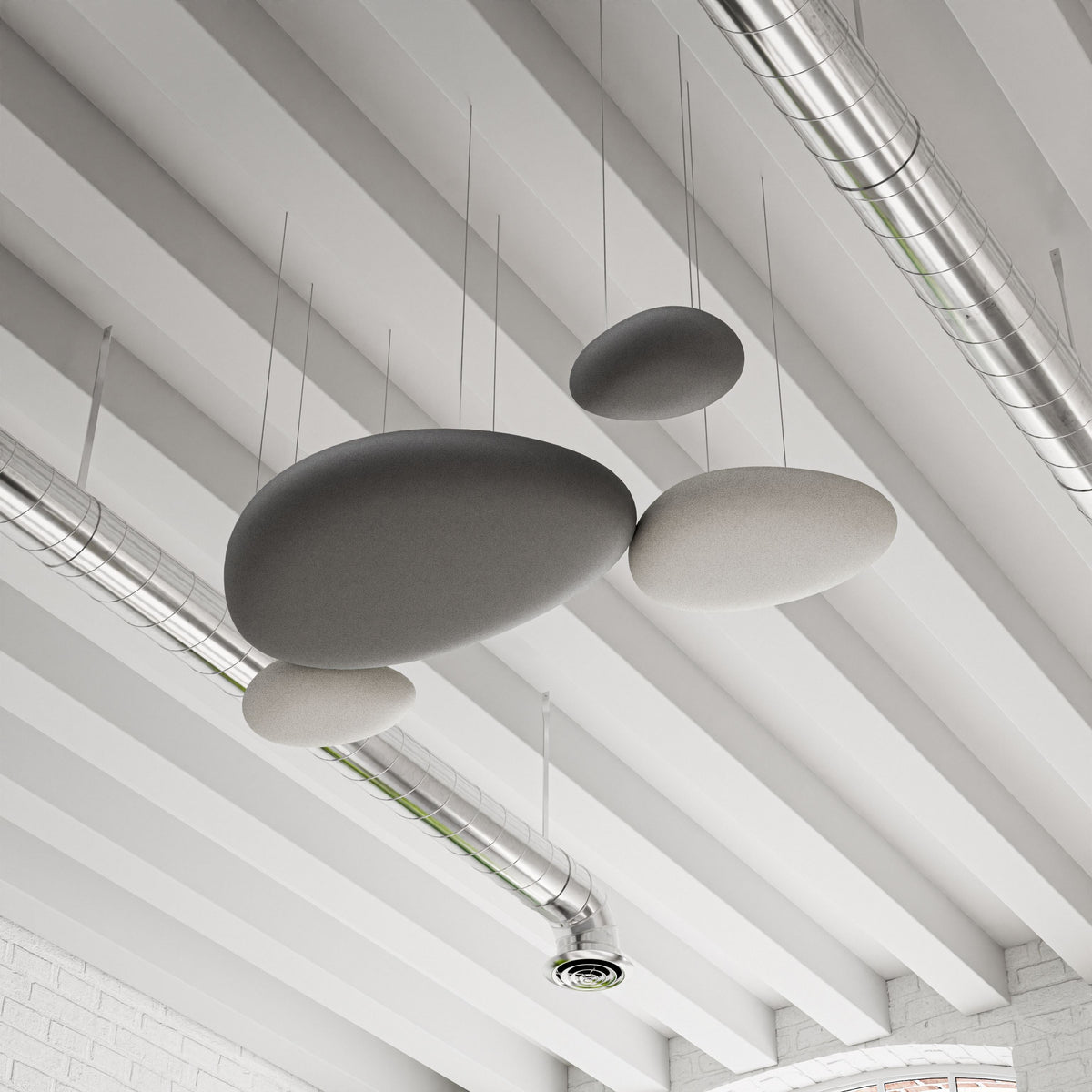 Quell Omni-Arbeitsplatzmöbel im Showroom in Clerkenwell, London