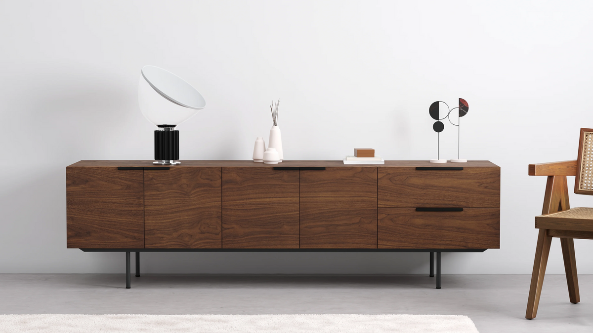 Quell Omni-kontormøbler i showroomet i Clerkenwell, London