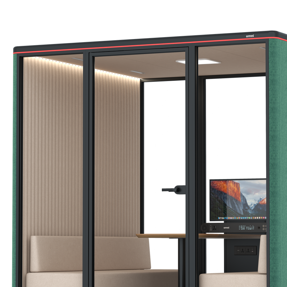 Omni Seis Sofá (+ Suporte para Monitor) / Gabriel Medley Forest Green / #a18e7e