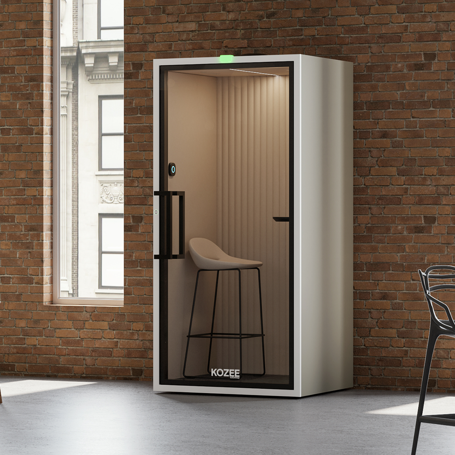 Kozee - Stand UpTaupe / White / Ecru Fabric